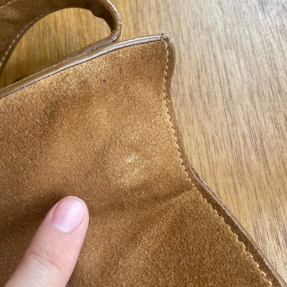 RARE Suede Mansur Gavriel shoulder bag- gorgeous camel color! - Picture 11 of 14